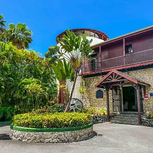 https://auberge-de-la-vieille-tour.comcaribbean.com