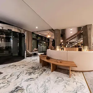 https://mercure-grenoble-centre-alpotel.hotels-rhonealpes.com